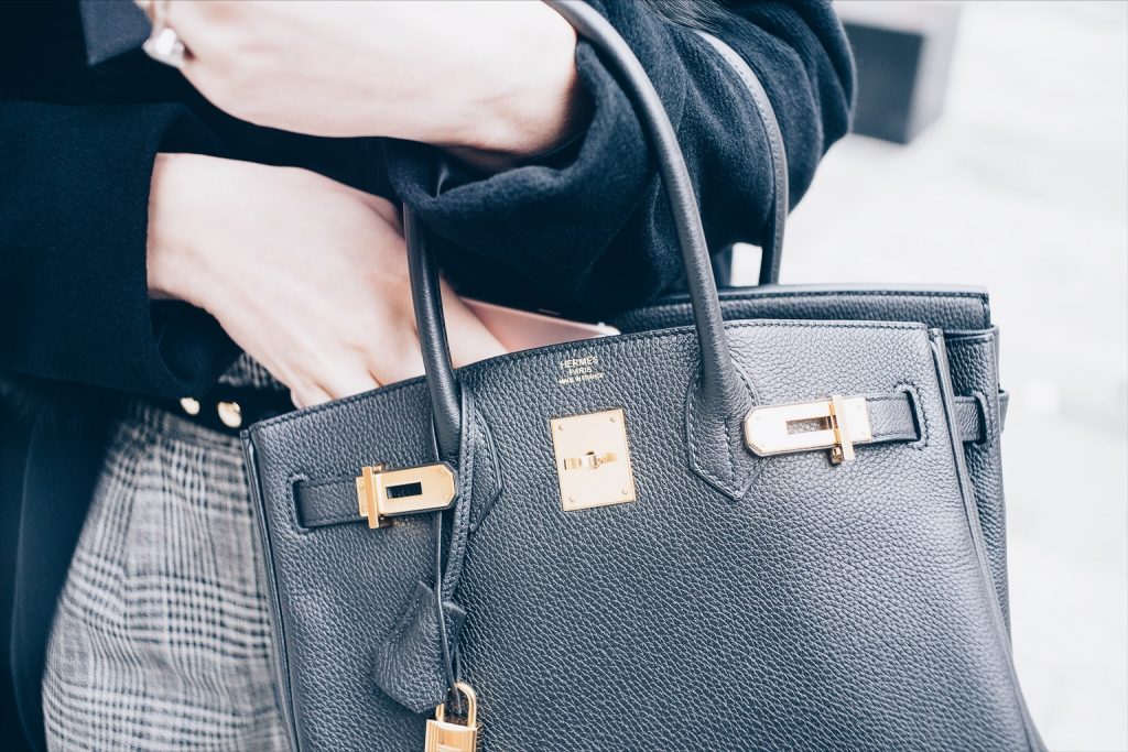 Designer tote bags – Bag Vibes