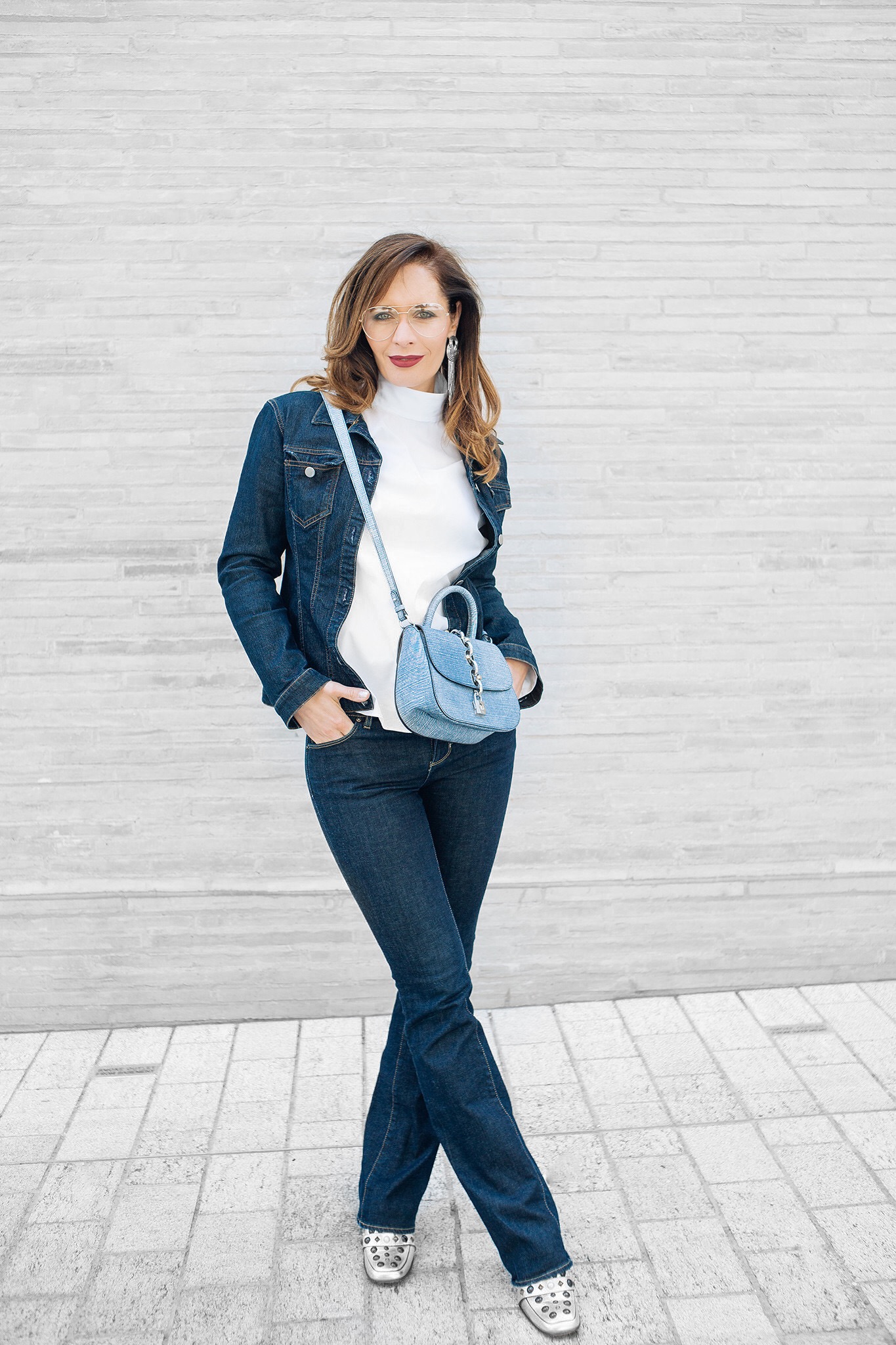 Petra from Chic Journal wears double denim and Louis Vuitton bag
