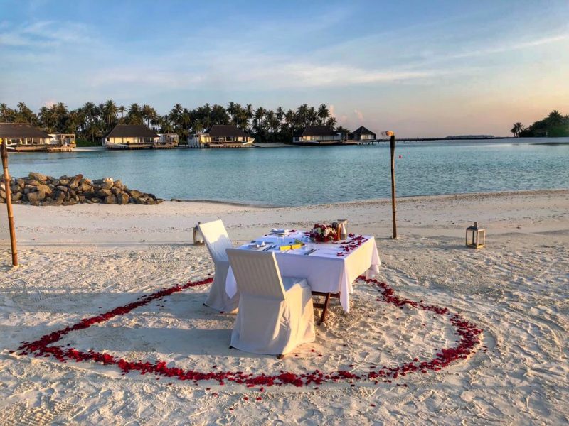 Cheval Blanc Randheli Maldives romantic dinner on the beach