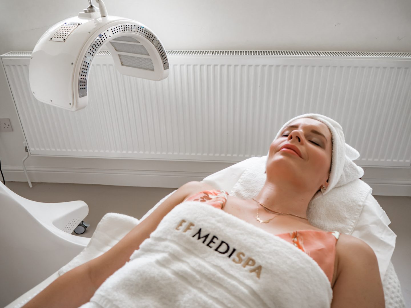 LED facial treatment and everything you want to know about it