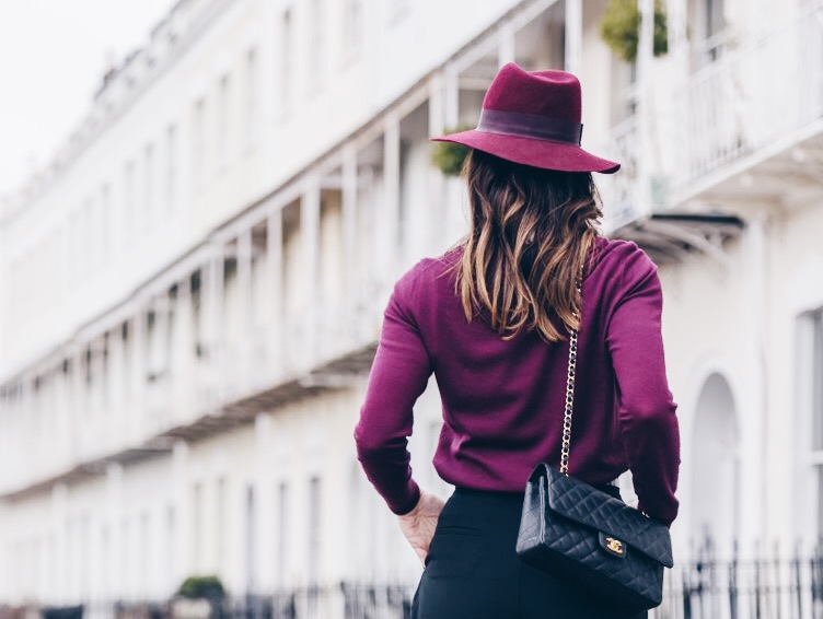 Hat as an ultimate accessory and rules how to choose the right hat
