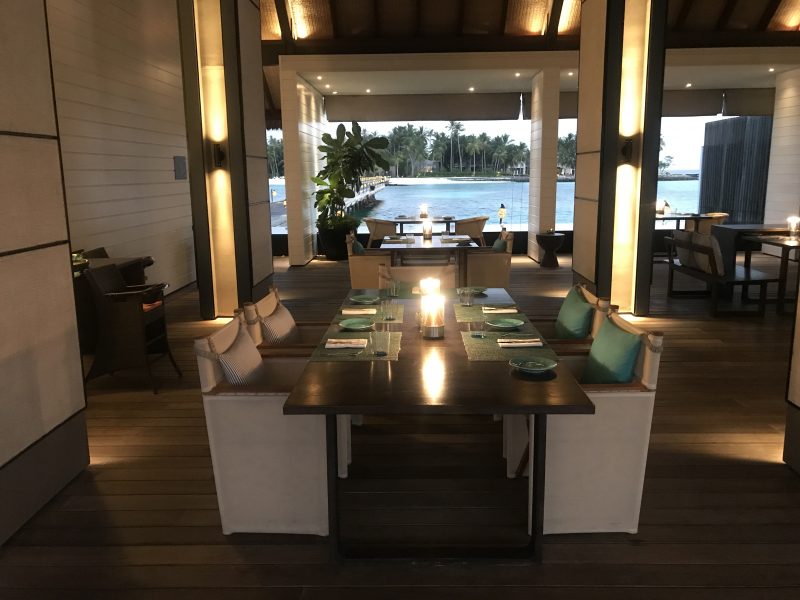 Cheval Blanc Maldives restaurant Deelani interior